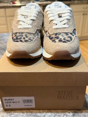 Steve Madden Burst Leopard Multi Suede Sneaker - Tan and Leopard Sz 6.5